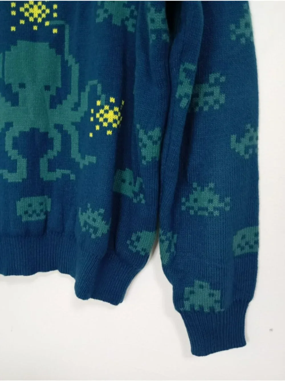 By Roody F5 Pixel Art Octopus Space-Themed Sweater Men's XL Grey Navy